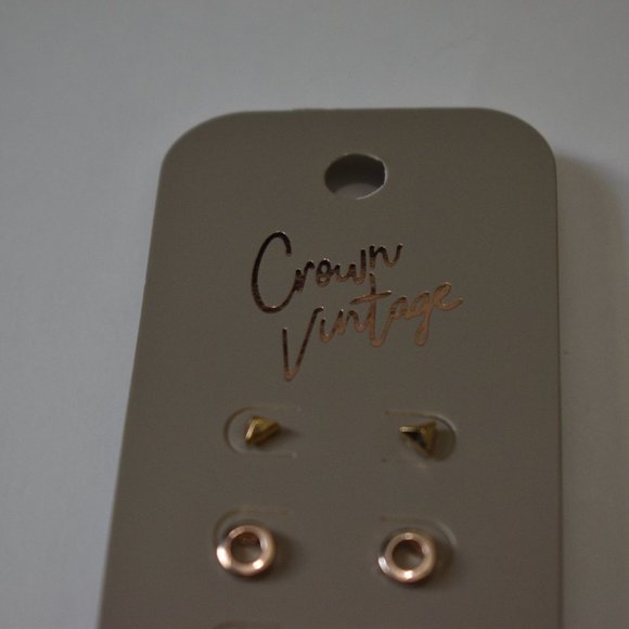 Crown Vintage Earring Set - Picture 2 of 4